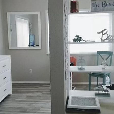 Cozy Beachside Condo With Pool View Corpus Christi Exterior foto